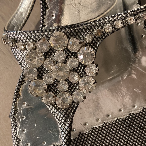 Dressy Kitten Heel Thong Sandal with Rhinestone Decorations - Picture 7 of 9